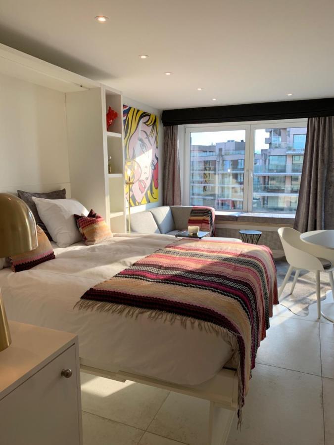 Luxe studio/suite met zeezicht en volle zon Knokke-Heist Buitenkant foto