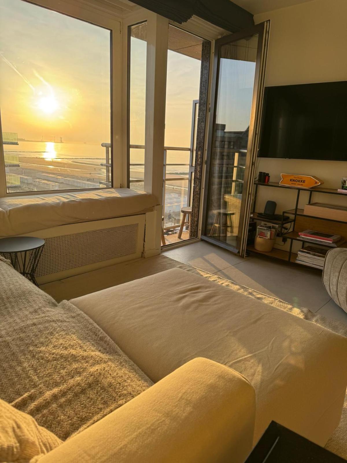 Luxe studio/suite met zeezicht en volle zon Knokke-Heist Buitenkant foto